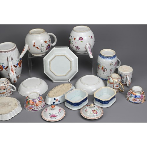 7 - A QUANTITY OF CHINESE EXPORT PORCELAIN ITEMS, 18TH CENTURY. Famille rose and blue and white porcelai... 