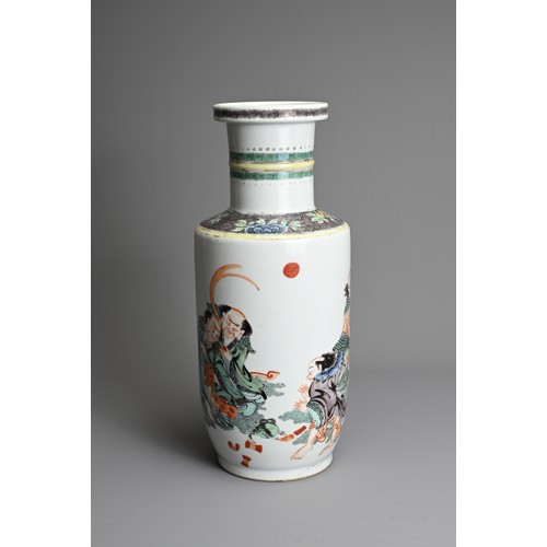 17 - A CHINESE FAMILLE VERTE PORCELAIN ROULEAU VASE, LATE QING DYNASTY. Decorated with Immortals, Liu Hai... 