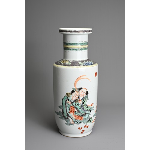 17 - A CHINESE FAMILLE VERTE PORCELAIN ROULEAU VASE, LATE QING DYNASTY. Decorated with Immortals, Liu Hai... 