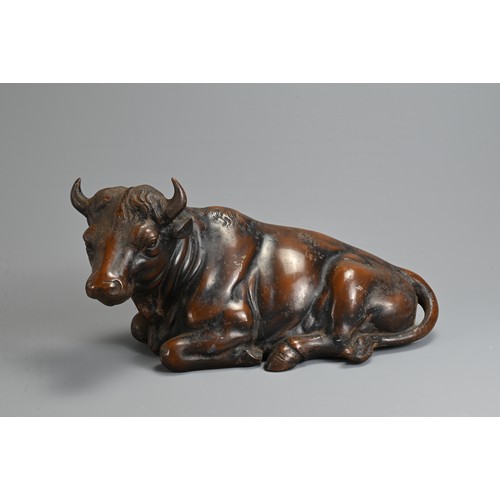 309 - A LARGE JAPANESE LATE MEIJI PERIOD (1868-1912) BRONZE MODEL OF A RECUMBENT COW. Naturalistically mod... 