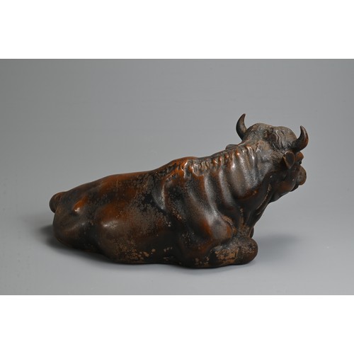 309 - A LARGE JAPANESE LATE MEIJI PERIOD (1868-1912) BRONZE MODEL OF A RECUMBENT COW. Naturalistically mod... 