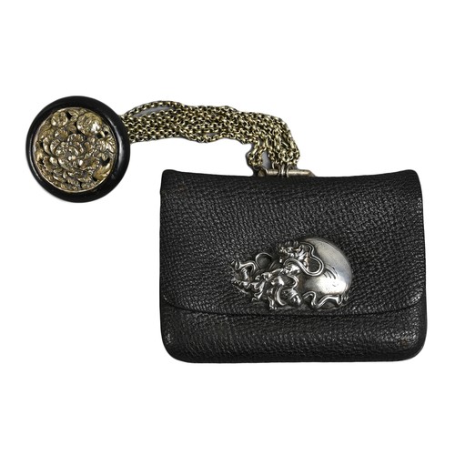 278 - A JAPANESE MEIJI PERIOD (1868-1912) BLACK LEATHER COIN POUCH (FUKURO) WITH SILVER-COLOURED METAL CLA... 