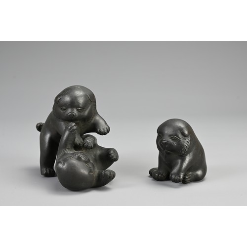 288 - JAPANESE MEIJI PERIOD BRONZE OF THREE PLAYFUL PUPPIES, SIGNED AKIMITSU, early 20th century, signed o... 