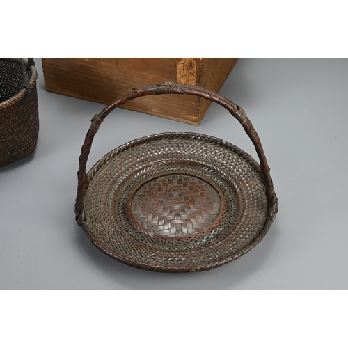 281 - FIVE JAPANESE BAMBOO BASKETS, 19/20TH CENTURY. Five Japanese bamboo baskets, including three with ci... 