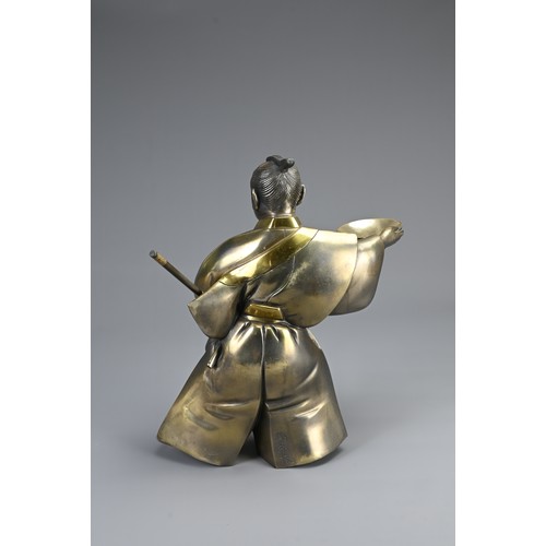 290 - A JAPANESE SILVERED & PARCEL-GILT BRONZE OF THE SAMURAI MORI TAHEI, 20th century, the famous samurai... 