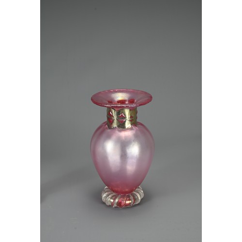 352 - THREE ART GLASS VASES BY ANTHONY STERN. Each with etched signature to base, with pink lustred bodies... 