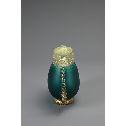 315 - A JAPANESE GREEN GLASS ART VASE BY KUNIAKI KUROKI, LATE 20TH CENTURY. One of Japan’s leading glass a... 