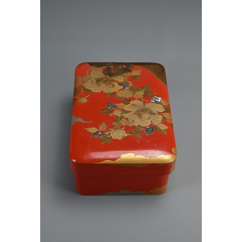 311 - A JAPANESE MEIJI/TAISHO VERMILLION LACQUER DOCUMENT BOX (BUNKO), EARLY 20TH CENTURY. With superb peo... 