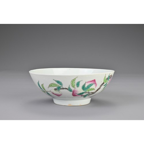 107 - A CHINESE FAMILLE ROSE PORCELAIN BOWL, 19/20TH CENTURY. Rounded bowl decorated with nine peaches on ... 