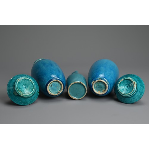 10 - A GROUP OF CHINESE TURQUOISE GLAZED PORCELAIN STONEWARE ITEMS, 18/19TH CENTURY. To include a pair of... 