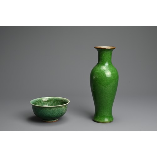 15 - TWO CHINESE GREEN GLAZED PORCELAIN ITEMS, 19TH CENTURY. To include a baluster form vase covered in a... 