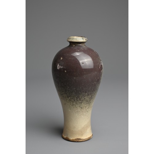 19 - A CHINESE FLAMBE TYPE PORCELAIN MEIPING VASE, QING DYNASTY. Decorated in a deep purplish glaze cover... 