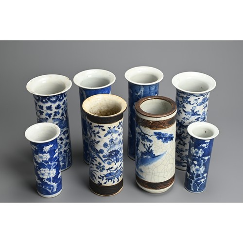 21 - A GROUP OF CHINESE BLUE AND WHITE AND CRACKLE WARE PORCELAIN SLEEVE VASES, 19/20TH CENTURY. Each or ... 