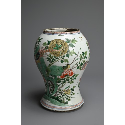 40 - A CHINESE FAMILLE VERTE PORCELAIN VASE, 18TH CENTURY. Of baluster form decorated with pheasant perch... 