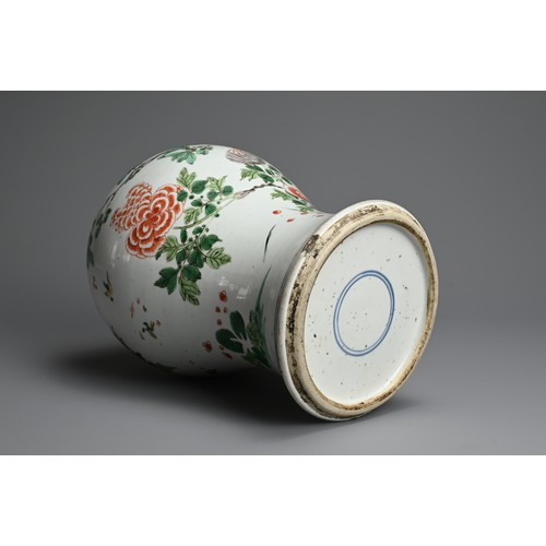 40 - A CHINESE FAMILLE VERTE PORCELAIN VASE, 18TH CENTURY. Of baluster form decorated with pheasant perch... 