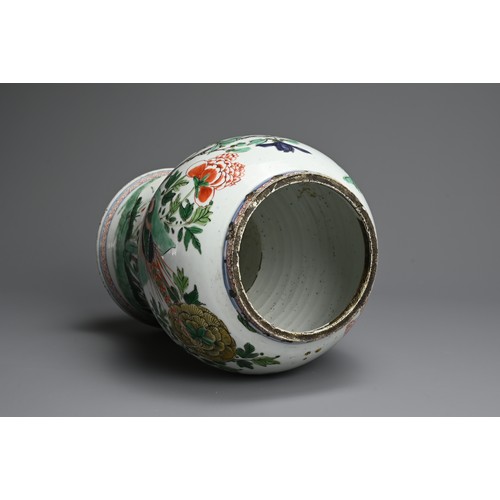 40 - A CHINESE FAMILLE VERTE PORCELAIN VASE, 18TH CENTURY. Of baluster form decorated with pheasant perch... 