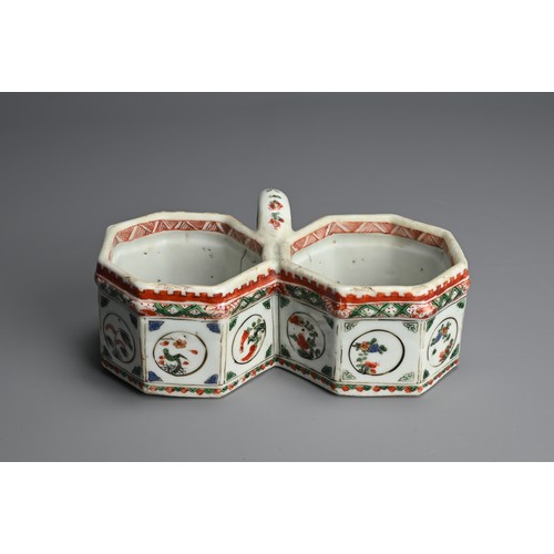 41 - A RARE CHINESE FAMILLE VERTE EXPORT PORCELAIN CRUET HOLDER, 18TH CENTURY. Each pot of octagonal form... 