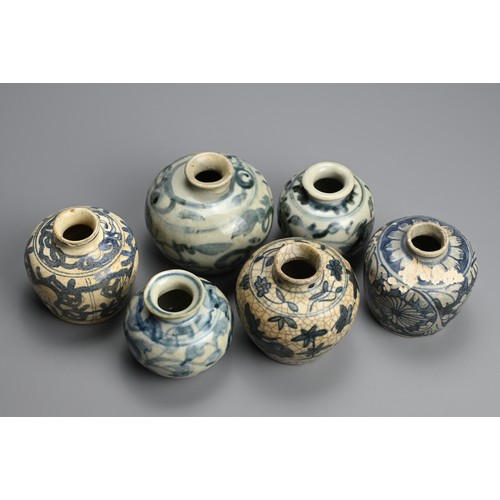 85 - A GROUP OF CHINESE BLUE AND WHITE PORCELAIN JARS, MING DYNASTY. A crackled jar decorated with buffal... 