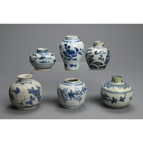 86 - A GROUP OF CHINESE BLUE AND WHITE PORCELAIN JARS, 16/17TH CENTURY. Six jars decorated with horses, i... 