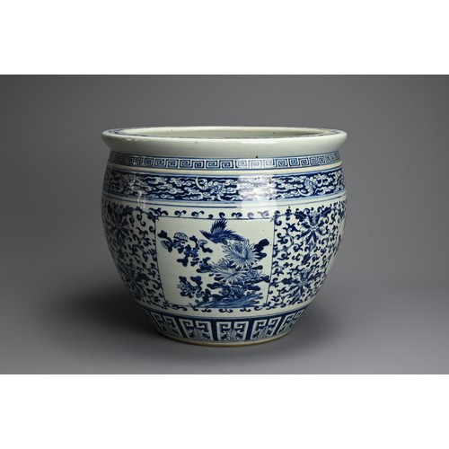 107 - A LARGE CHINESE BLUE AND WHITE PORCELAIN JARDINIERE, 19TH CENTURY. Decorated with panels of birds an... 