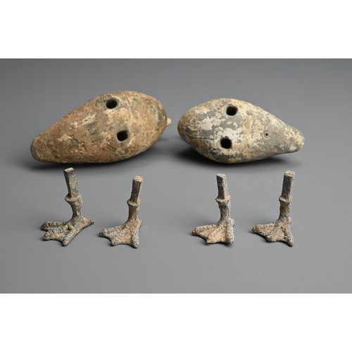 157 - A RARE PAIR OF CHINESE PAINTED POTTERY MODELS OF DUCKS WITH BRONZE FEET, WESTERN HAN DYNASTY. Finely... 