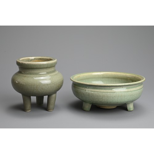 166 - TWO CHINESE LONGQUAN CELADON GLAZED PORCELAIN TRIPOD CENSERS, MING / QING DYNASTY. The first with a ... 