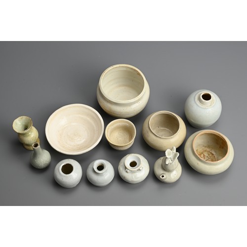 184 - A GROUP OF CHINESE QINGBAI WARE ITEMS, SONG / YUAN DYNASTY. To include a water dropper in the form o... 