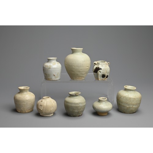 185 - A GROUP OF CHINESE PORCELAIN JARS SONG / YUAN DYNASTY. To include a rare Chinese iron spot glazed oc... 