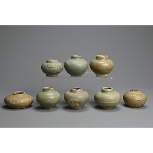 191 - A GROUP OF CHINESE / SOUTHEAST ASIAN CELADON GLAZED JARS, 14/16TH CENTURY. Compressed and globular f... 