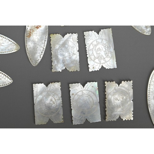 253 - A QUANTITY OF CHINESE MOTHER OF PEARL GAMING COUNTERS, 19/20TH CENTURY. Comprising oval, circular, s... 