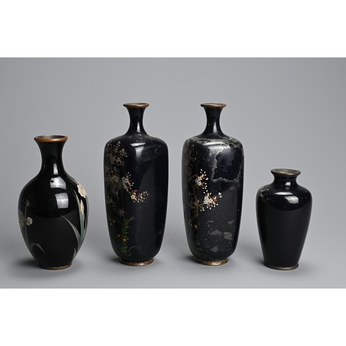 305 - A GROUP OF EARLY 20TH CENTURY JAPANESE CLOISONNE ENAMEL BLACK GROUND VASES. Comprising a pair of tap... 