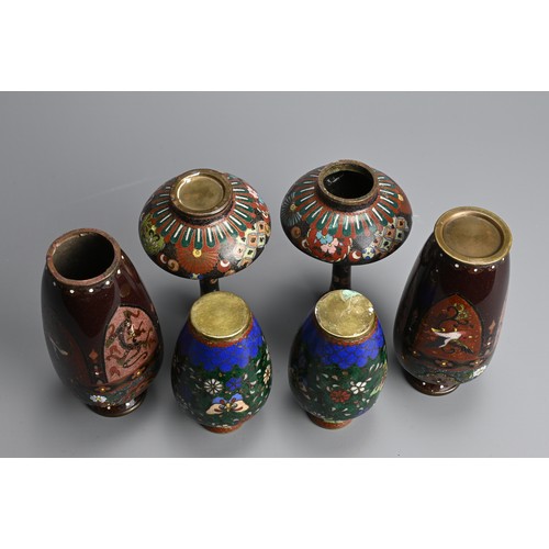 306 - THREE PAIRS OF JAPANESE CLOISONNE ENAMEL VASES, LATE MEIJI PERIOD/EARLY 20TH CENTURY. Comprising: a ... 