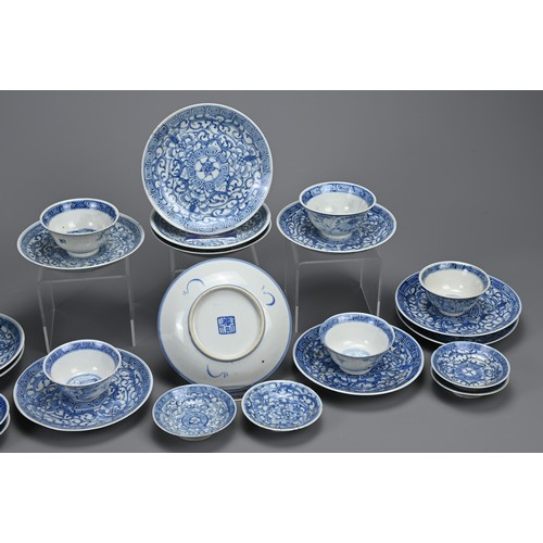 5 - A GROUP OF STRAITS CHINESE NYONYA BLUE AND WHITE PORCELAIN ITEMS, 19 CENTURY. Twenty four in total t... 