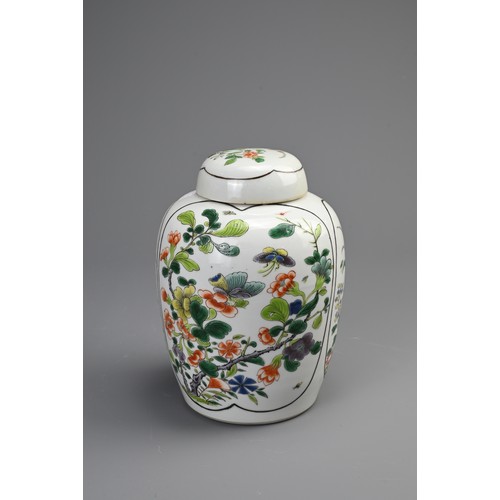 100 - A CHINESE FAMILLE VERTE PORCELAIN JAR AND COVER, EARLY 20TH CENTURY. Of ovoid form decorated with pa... 