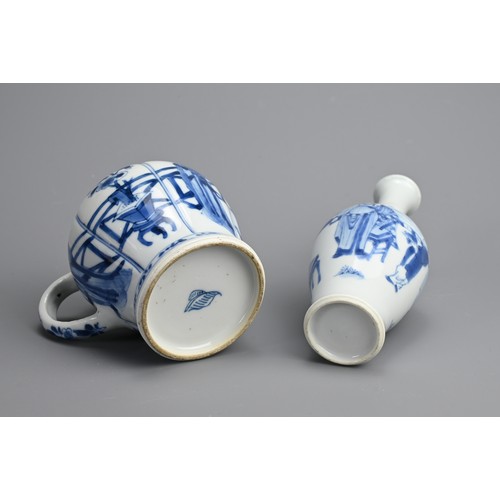 88 - TWO CHINESE BLUE AND WHITE PORCELAIN ITEMS, EARLY 18TH CENTURY. To include a bottle vase decorated w... 