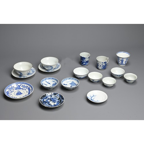 306 - A GROUP OF JAPANESE BLUE AND WHITE PORCELAIN TEAWARES, EDO PERIOD, 18TH CENTURY AND LATER. Including... 