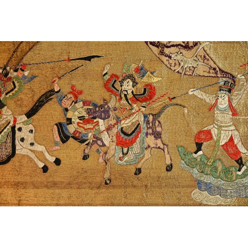 237 - A VERY LARGE EARLY 20TH CENTURY CHINESE EMBROIDERED SILK AND GOLD THREAD TEMPLE HANGING DEPICTING AN... 