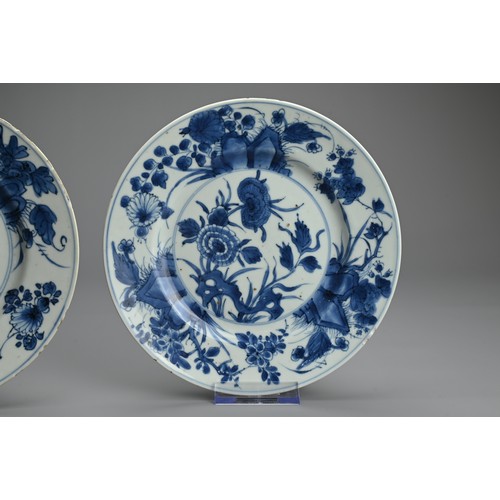 57 - A PAIR OF CHINESE BLUE AND WHITE PORCELAIN DISHES, 18TH CENTURY. Floral decorated with mark in doubl... 