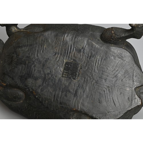 296 - A JAPANESE BRONZE OKIMONO OF TWO TURTLES, AFTER MURATA SEIMIN, TAISHO PERIOD. In the style of Murata... 