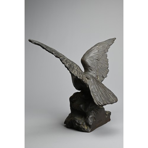 299 - A JAPANESE MEIJI BRONZE MODEL OF A HAWK, TAKETARO SHINKAI. By Taketaro Shinkai (1868-1927). Signed a... 