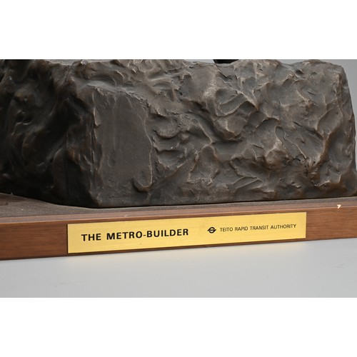 298 - A JAPANESE VINTAGE BRONZE FIGURE OF ‘THE METRO-BUILDER’, NOBUO TSUDA. 

Japanese Shōwa bronze, ‘The ... 