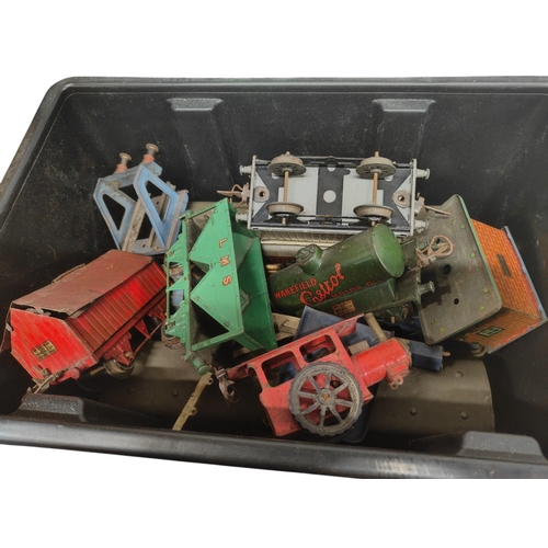 48 - BOX OF METAL TRIANG MODEL TRAIN ITEMS