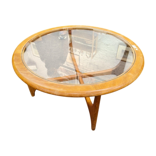 491 - MID CENTURY CIRCULAR COFFEE TABLE