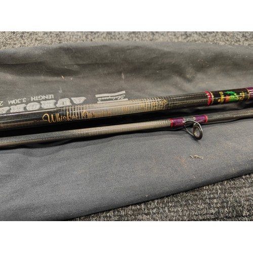 352 - GOOD QUALITY FISHING RODS IN CASE