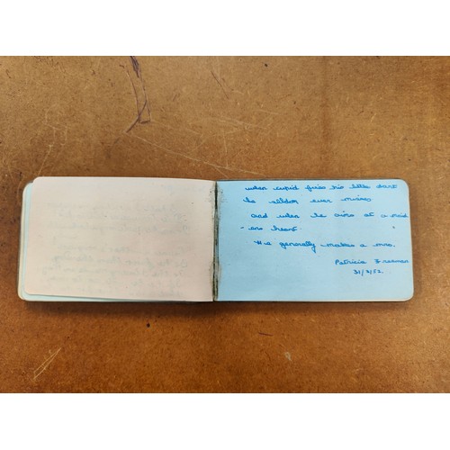 372 - OLD AUTOGRAPH BOOK TO INCLUDE RINTY MONAGHAN