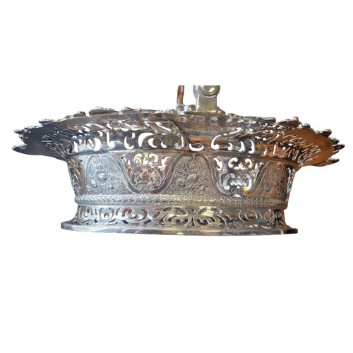 267 - SUPERB GEORGE II IRISH SILVER SWING HANDLED BASKET BY JOHN HAMILTON MASTER IRISH SILVER SMITH C1740
... 