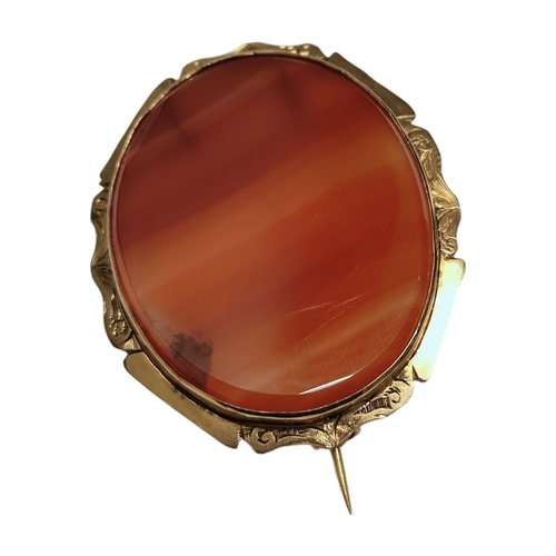 46 - VICTORIAN GOLD ON SILVER MOUNTED AGATE BROOCH LENGTH 5CMS