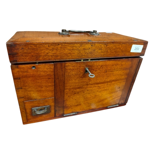 VINTAGE MICROSCOPE BOX