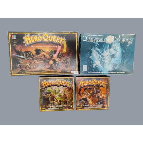 267 - QUANTITY OF VINTAGE BOARD GAMES