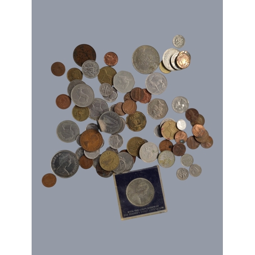 444 - BAG OF MIXED COINS